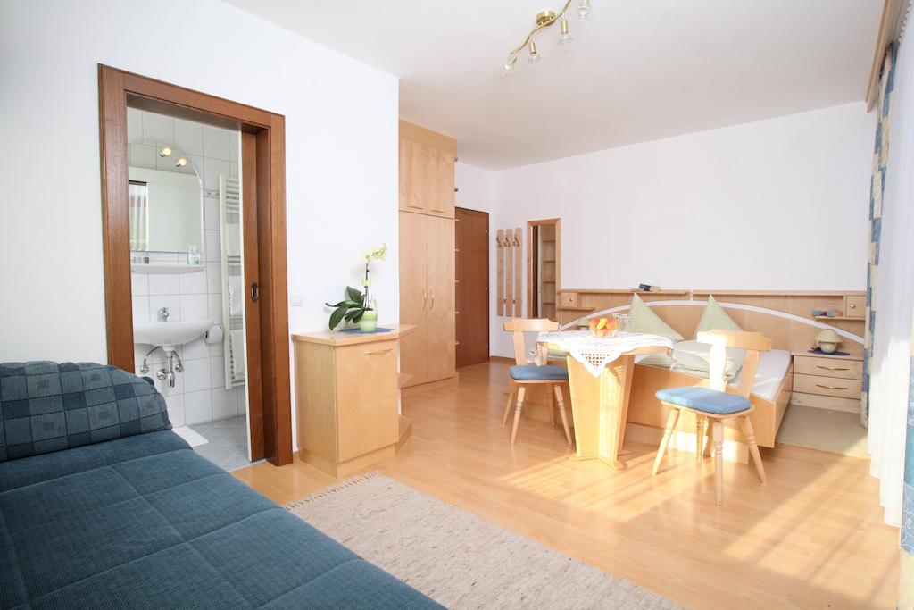 Hotel Garni Haus Anita Liesing ห้อง รูปภาพ
