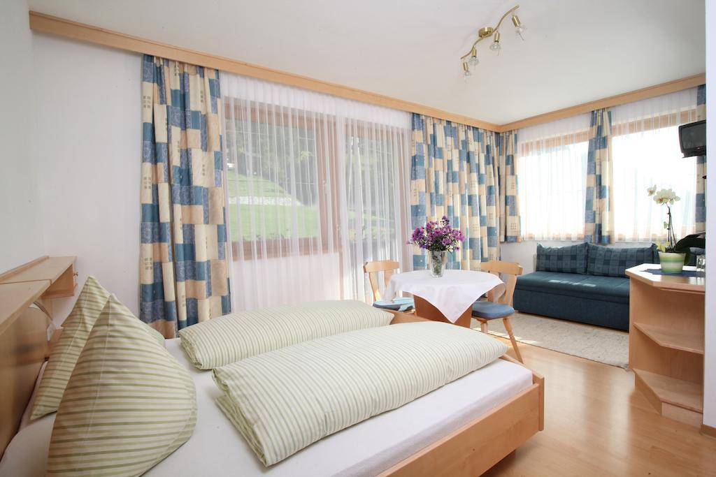 Hotel Garni Haus Anita Liesing ห้อง รูปภาพ