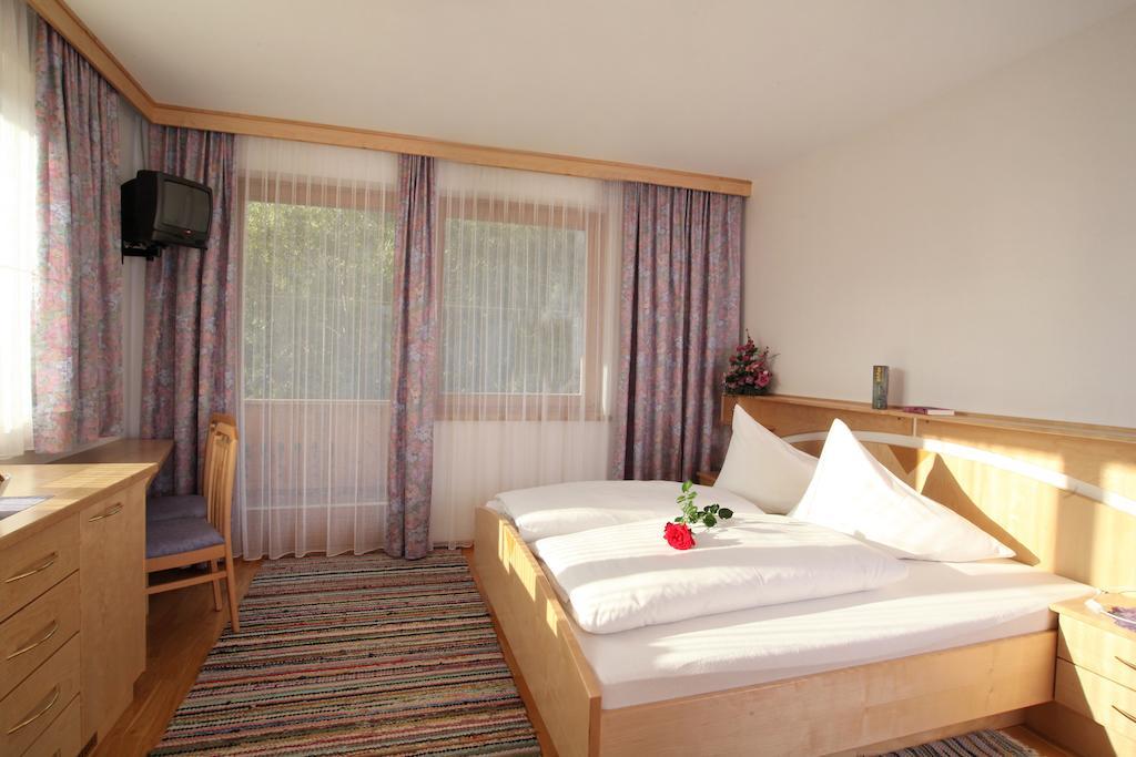 Hotel Garni Haus Anita Liesing ห้อง รูปภาพ