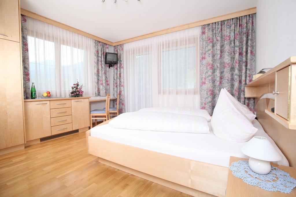 Hotel Garni Haus Anita Liesing ห้อง รูปภาพ